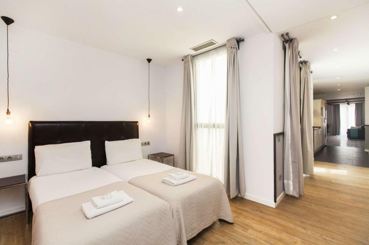 Short Stay Group Liceu Serviced Apartments Барселона Экстерьер фото